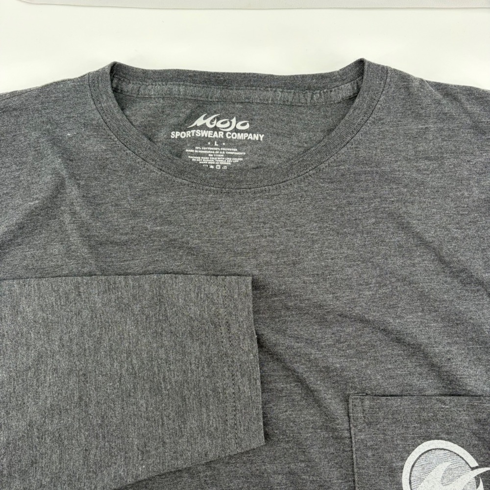 Mojo Sportswear Mens Long Sleeve Fishing T-Shirt Gray Graphic Pocket Tee Large